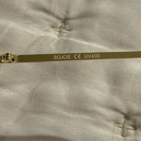 Sojos Chloe sunglasses Gold Frame Brown Lens never worn - Picture 6 of 9